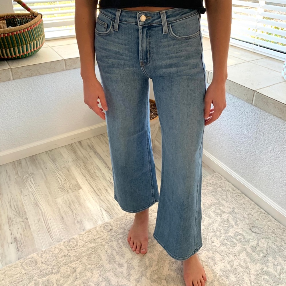 Wide leg denim jeans
